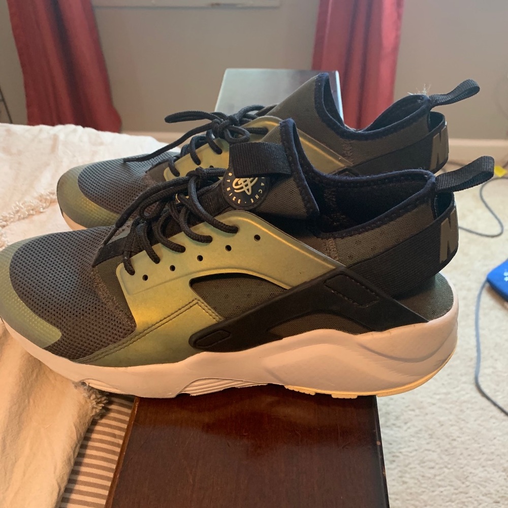Nike Huarache 10.5